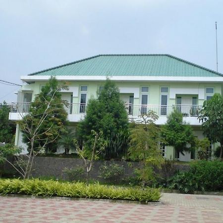 Green Sentul Indah Hotel And Resort Tjiteureup Екстер'єр фото