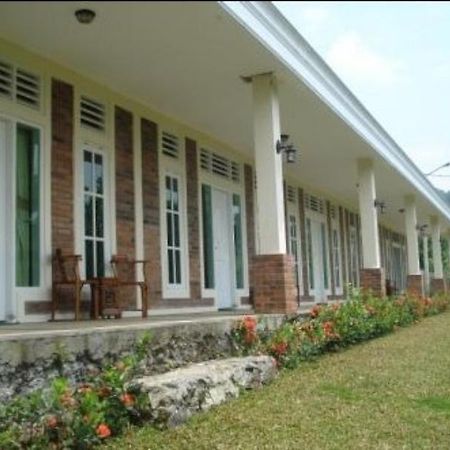 Green Sentul Indah Hotel And Resort Tjiteureup Екстер'єр фото